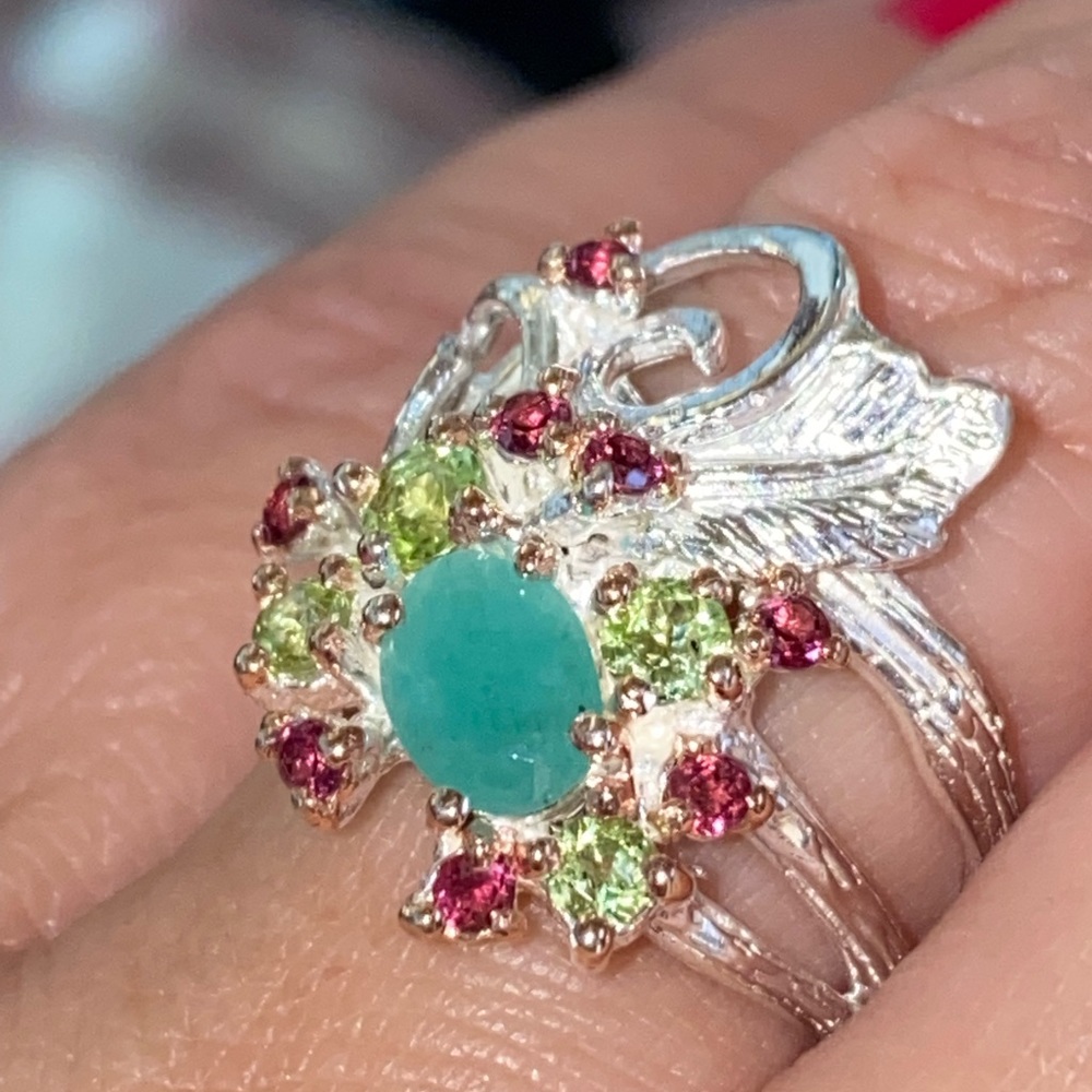 Charming Genuine Emerald Ring With Gemstones - image 7